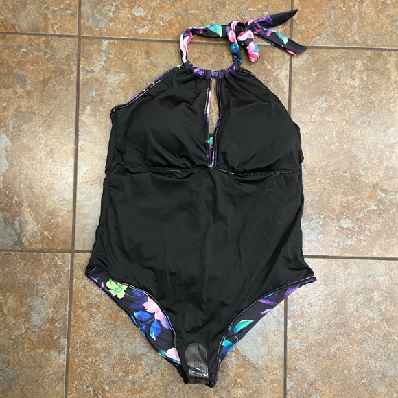 NWT Aqua Eve 20W Swimsuit - Picture 3 of 7